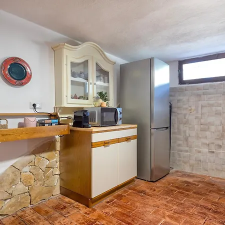 Sardinia Re - Basement Sole E Luna
