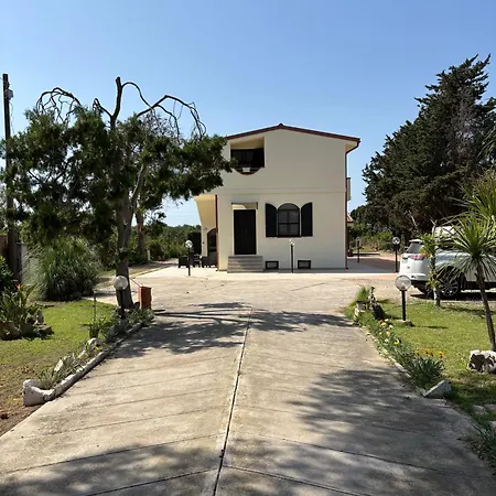 Sardinia Re - Basement Sole & Luna Apartment *