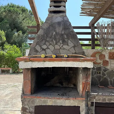 Sardinia Re - Basement Sole & Luna Apartment