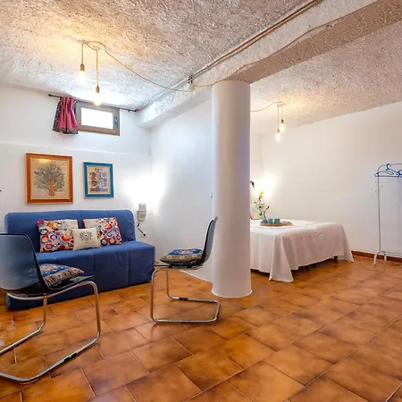 Sardinia Re - Basement Sole & Luna Alghero