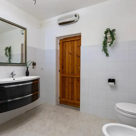 Apartamento Sardinia Re - Basement Sole & Luna