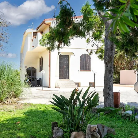 Sardinia Re - Basement Sole Luna *