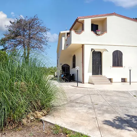 Sardinia Re - Basement Sole Luna Alghero