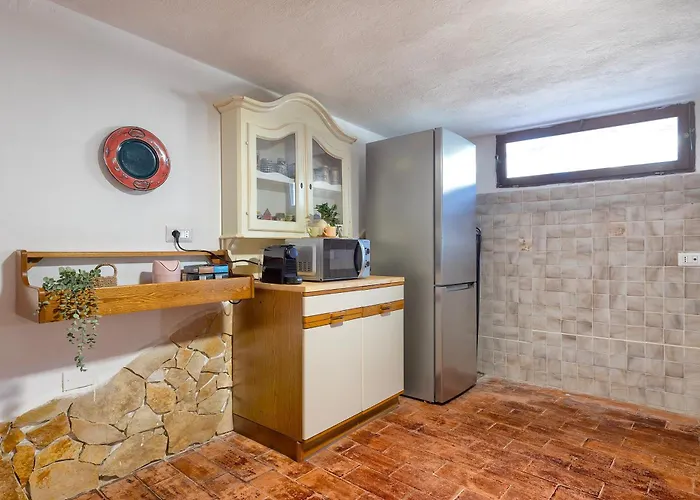 Sardinia Re - Basement Sole Luna