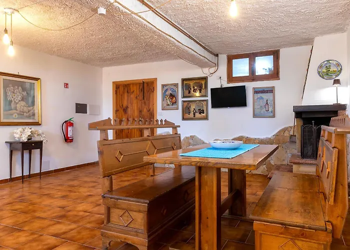 Sardinia Re - Basement Sole Luna