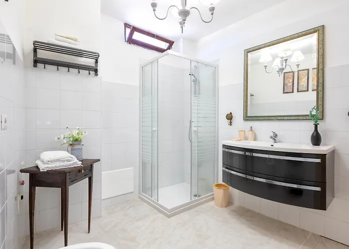 Sardinia Re - Basement Sole Luna *